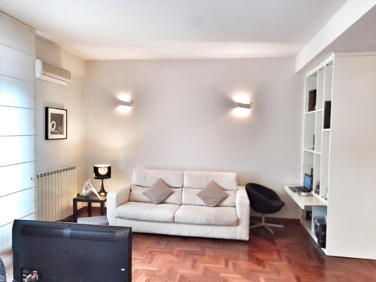 Lovely Modern Apartment Florence Buitenkant foto