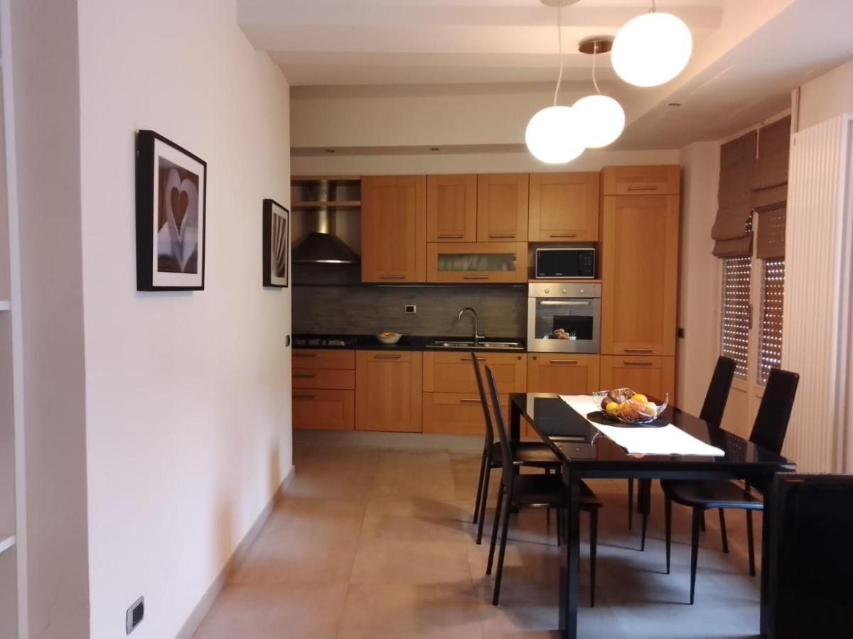 Lovely Modern Apartment Florence Buitenkant foto